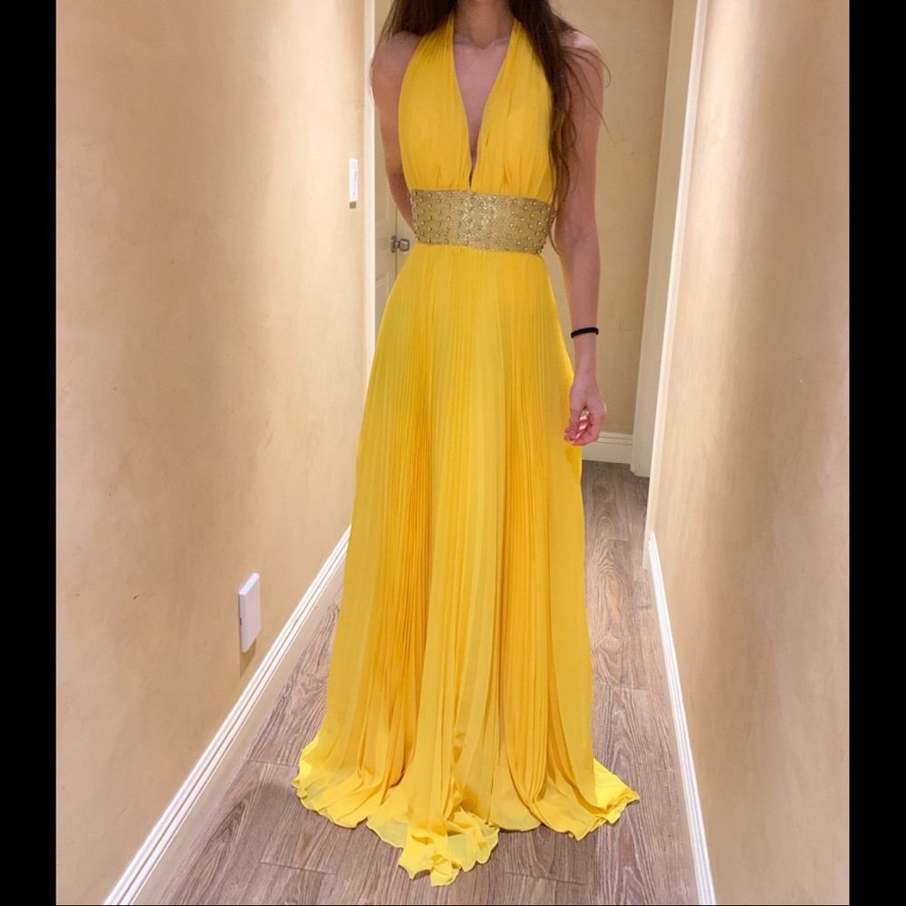 Beautiful pleated Jovani Gown